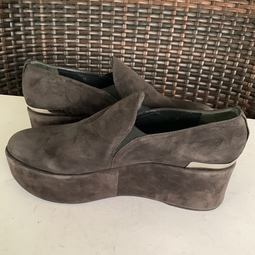 Stuart Weitzman Wedge Pump - image 5